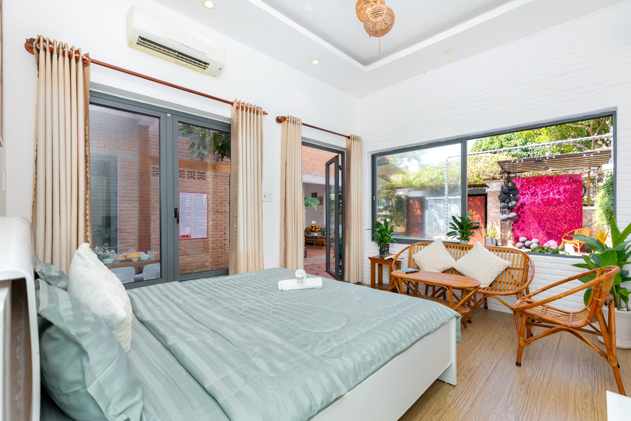 villa-131-nguyen-thi-minh-khai-13