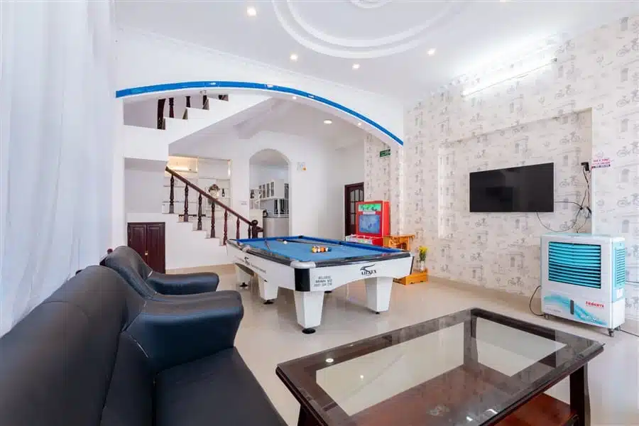 33-3-lac-long-quan-30