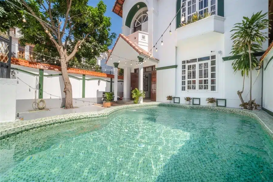 biet-thu-28c-lac-long-quan-31