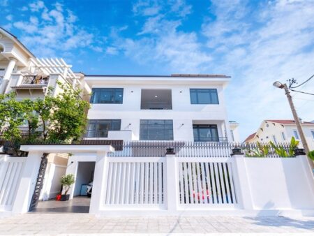 biet-thu-c7-duong-minh-chau-16