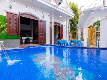 villa-31-lac-long-quan-13