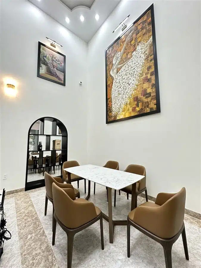 villa-56-luong-van-can-44