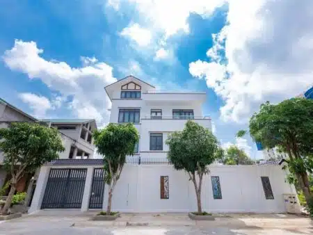 villa-b1-21-duong-thuy-duong-1