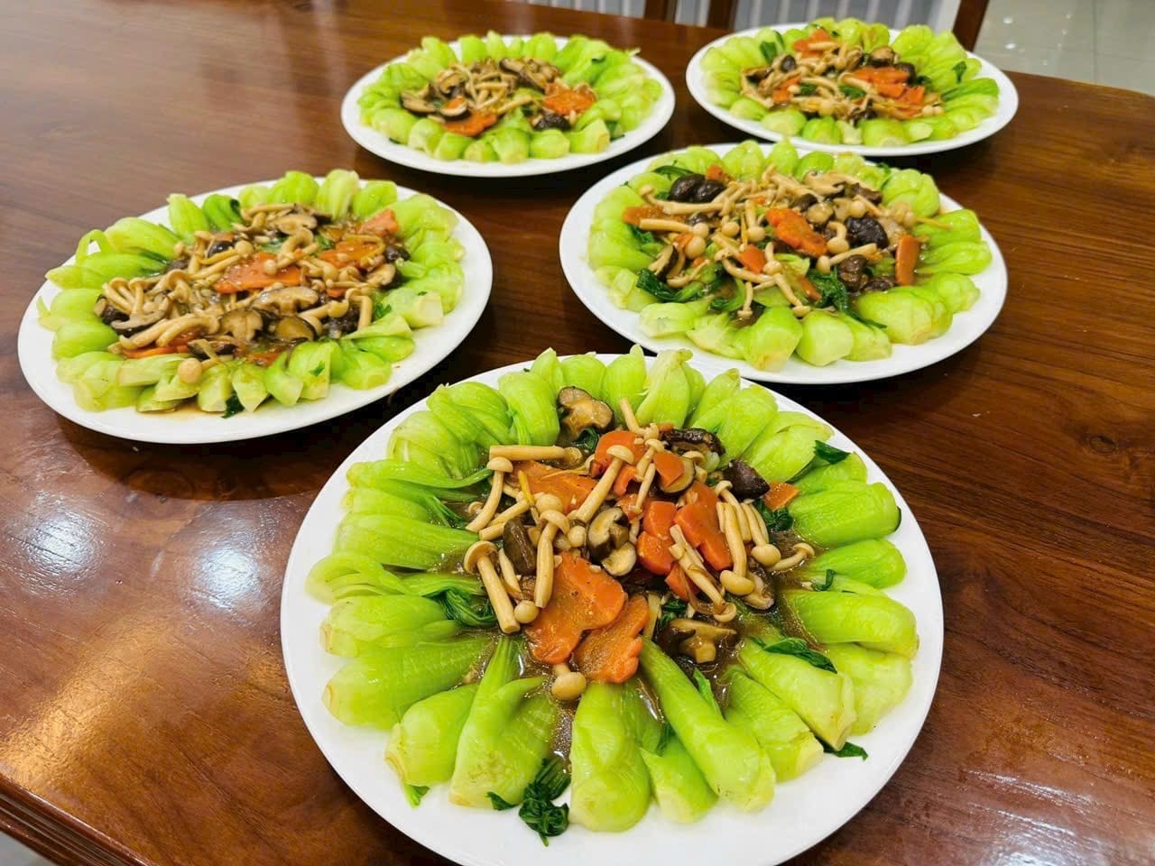 cac-mon-an-tiec-hai-san-8