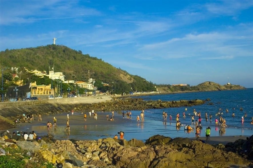 den-thanh-duc-me-bai-dau-9