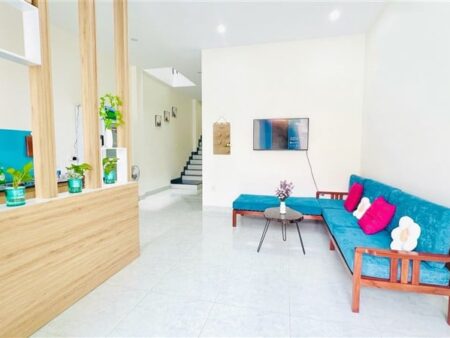 nha-nguyen-can-28-phan-huy-ich-2