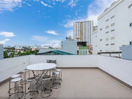 Nhà phố 111/4 Hoàng Hoa Thám