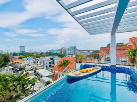 Villa 105/2L Lê Ngọc Hân