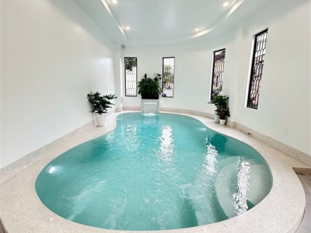 Villa 18/2 Hồ Quý Ly