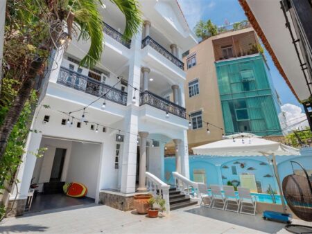 Villa 28/10E Lương Văn Can