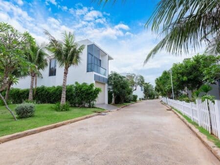 Villa R5 Aria Resort