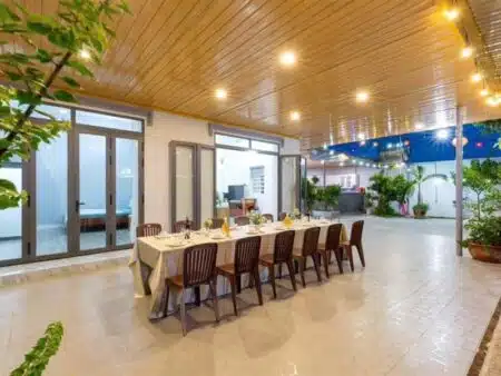 Nhà phố 26A Nguyễn Đình Tứ