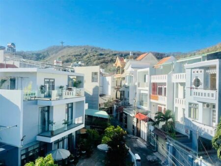 Nhà phố 97/11 Phan Chu Trinh