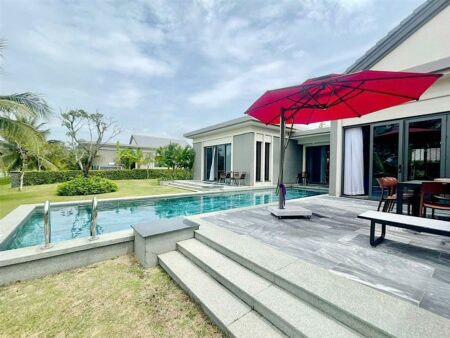 Villa Coastar Hồ Tràm mã 005 loại 3PN view hồ