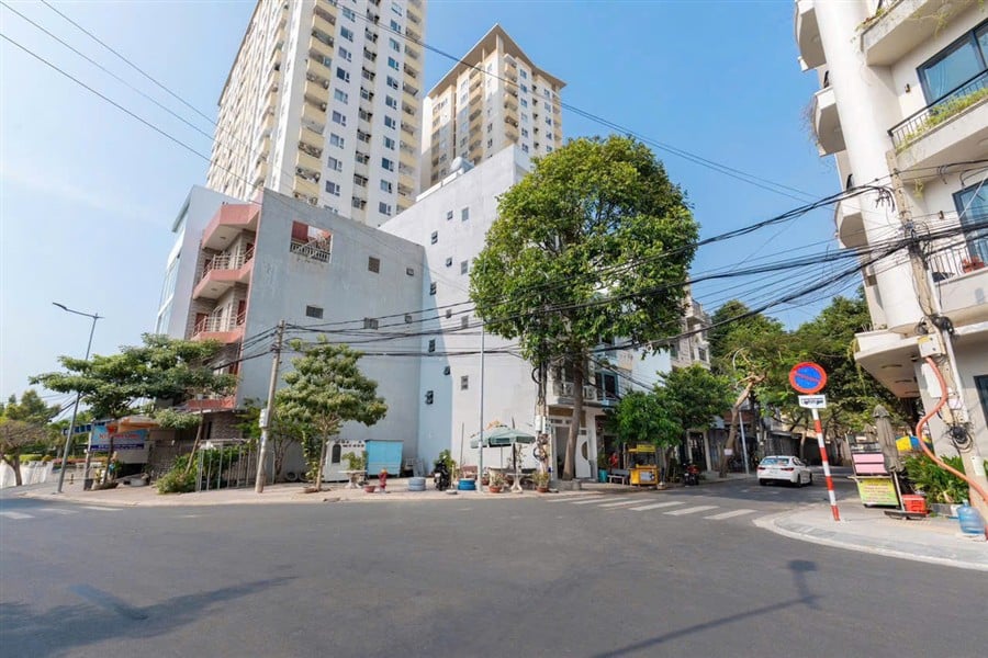 B3 Hồ Quý Ly